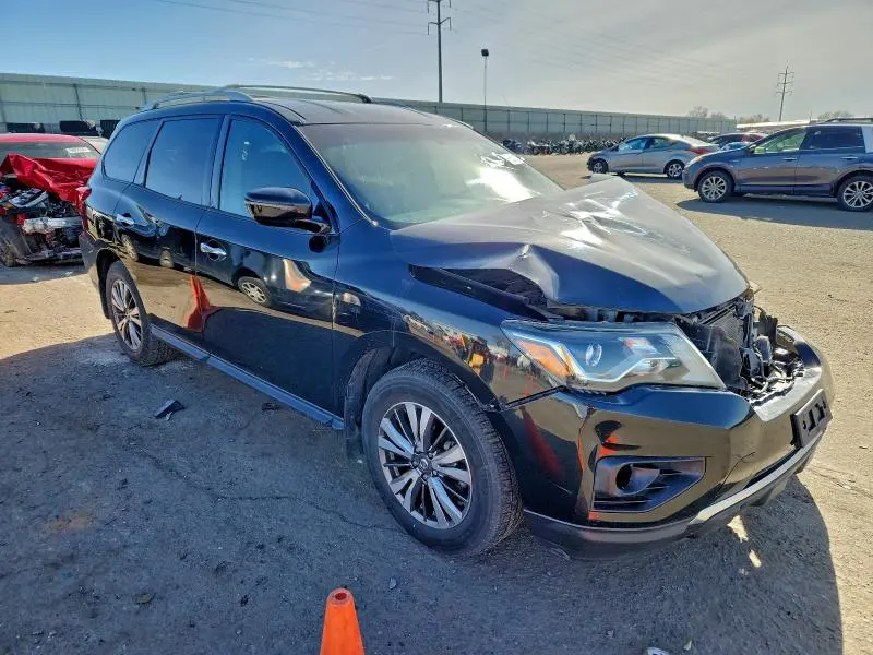 2019 NISSAN PATHFINDER S  