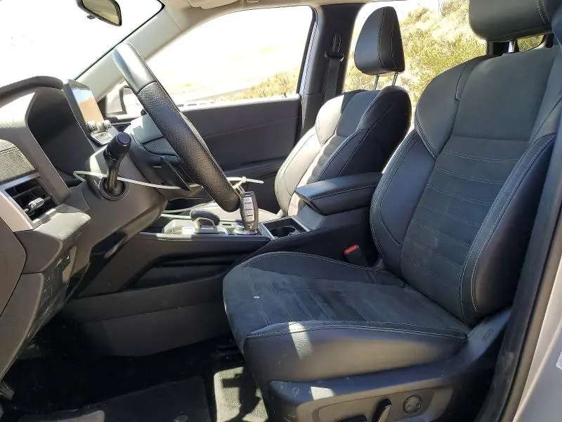 2022 MITSUBISHI OUTLANDER SE  