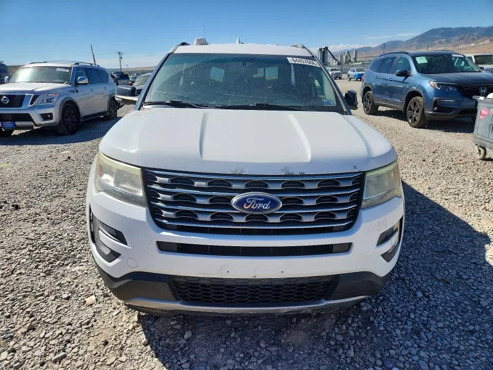 2017 FORD EXPLORER XLT  