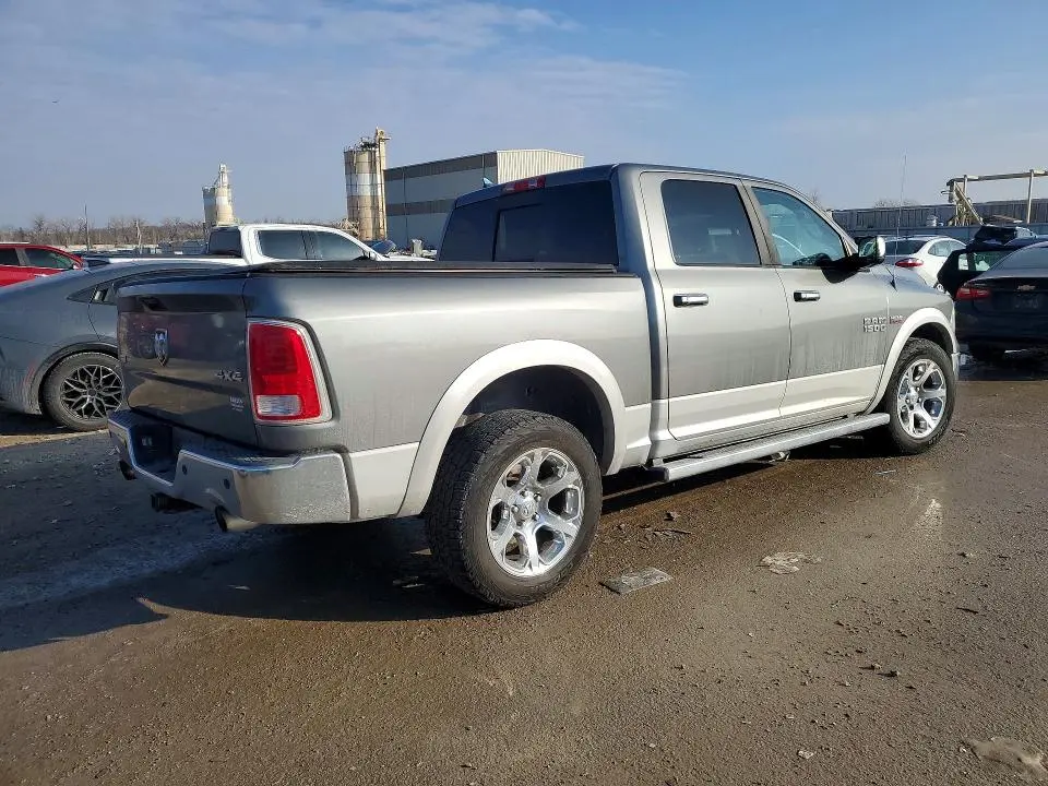 2013 RAM 1500 LARAMIE  