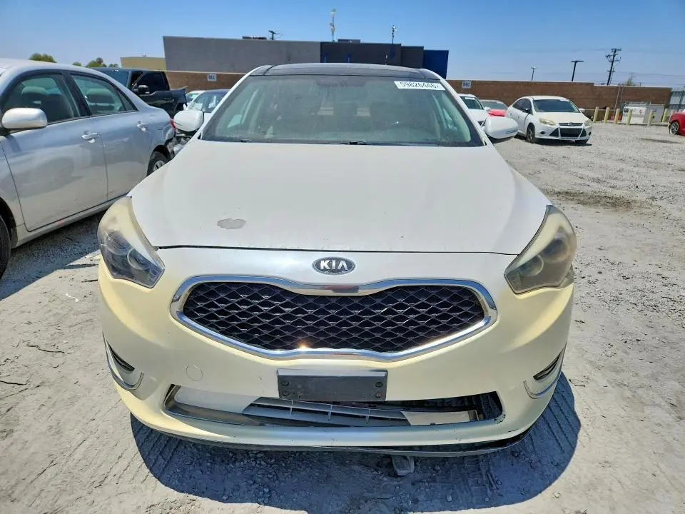 2015 KIA CADENZA PREMIUM  