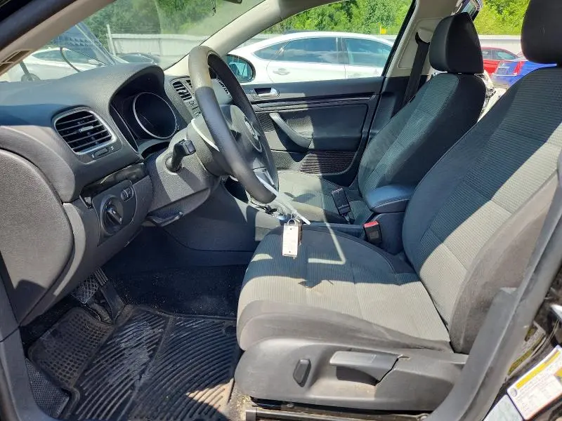 2011 VOLKSWAGEN JETTA S  
