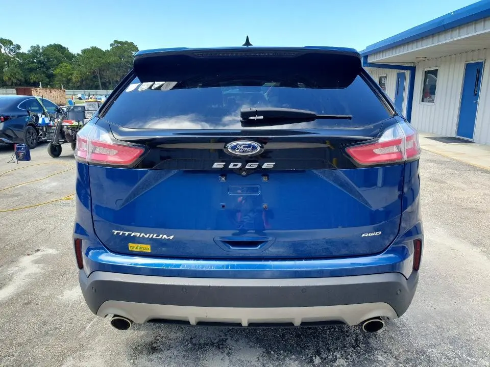 2022 FORD EDGE TITANIUM  