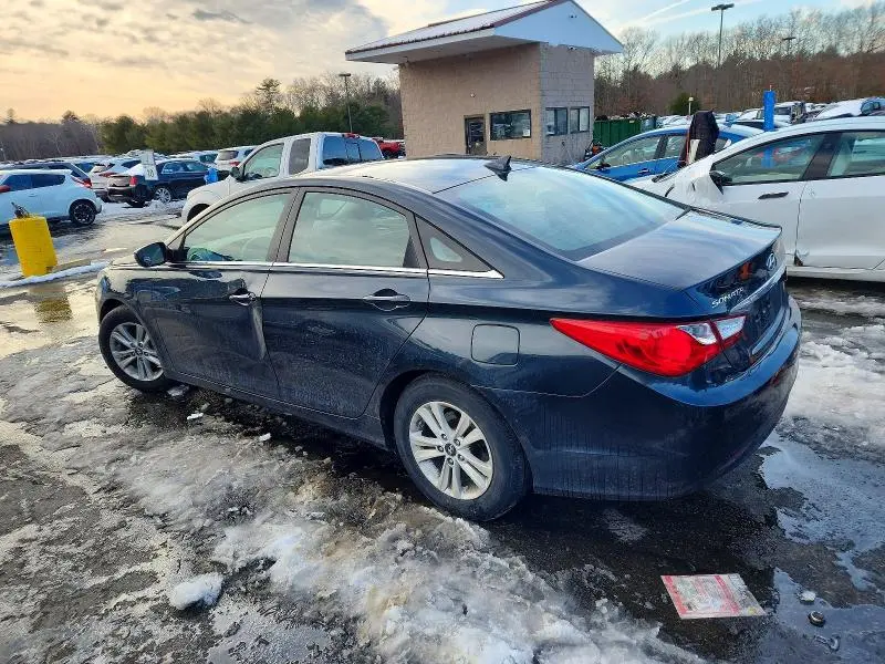 2011 HYUNDAI SONATA GLS  