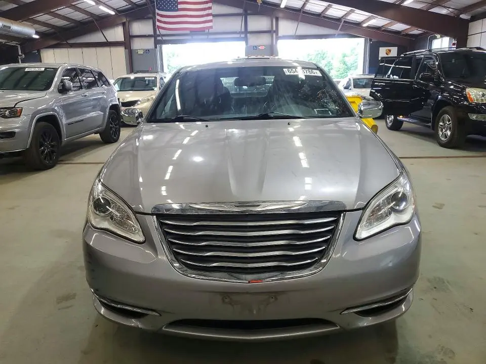 2013 CHRYSLER 200 LIMITED  