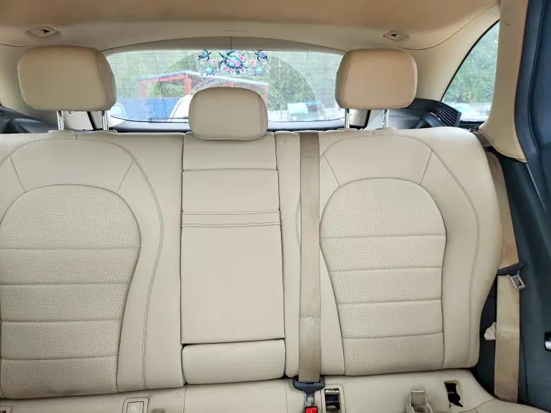 2017 MERCEDES-BENZ GLC 300  