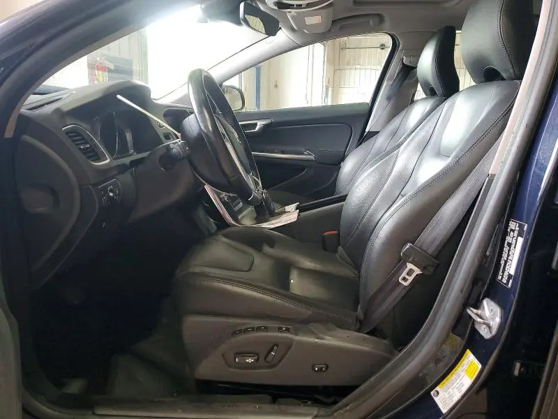 2016 VOLVO S60 PREMIER  