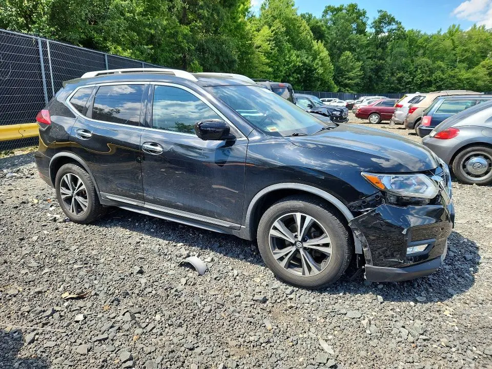 2018 NISSAN ROGUE SL  