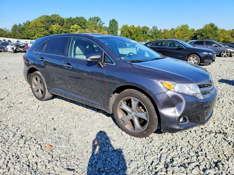 2013 TOYOTA VENZA XLE  