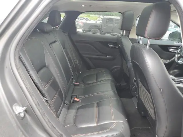 2019 JAGUAR F-PACE PRESTIGE  