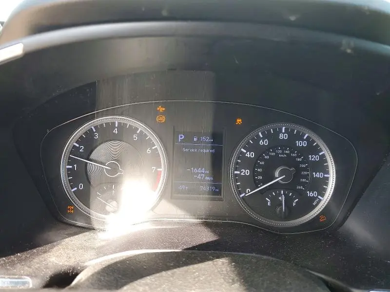 2020 HYUNDAI SANTA FE SE  