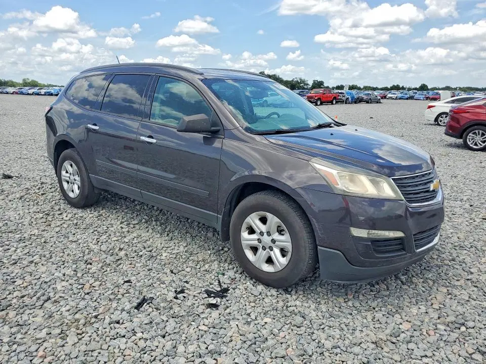 2015 CHEVROLET TRAVERSE LS  