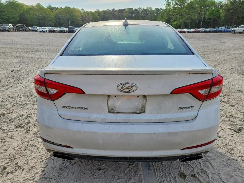 2015 HYUNDAI SONATA SPORT  