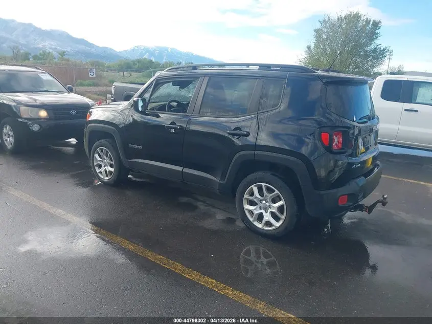 2017 JEEP RENEGADE LATITUDE 4X4