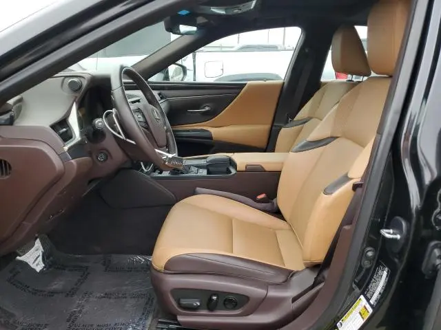 2021 LEXUS ES 300H  