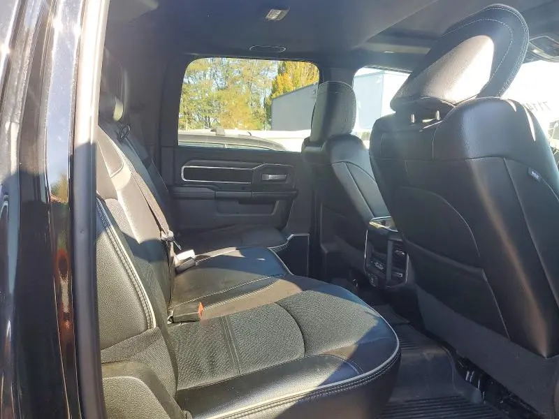 2024 RAM 3500 LARAMIE  