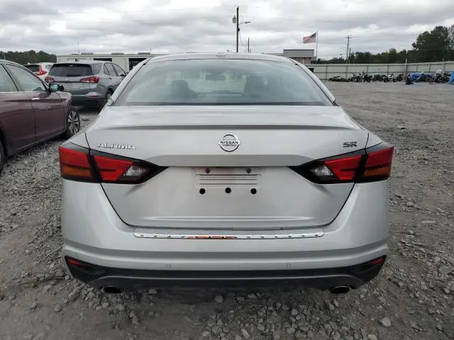 2021 NISSAN ALTIMA SR  