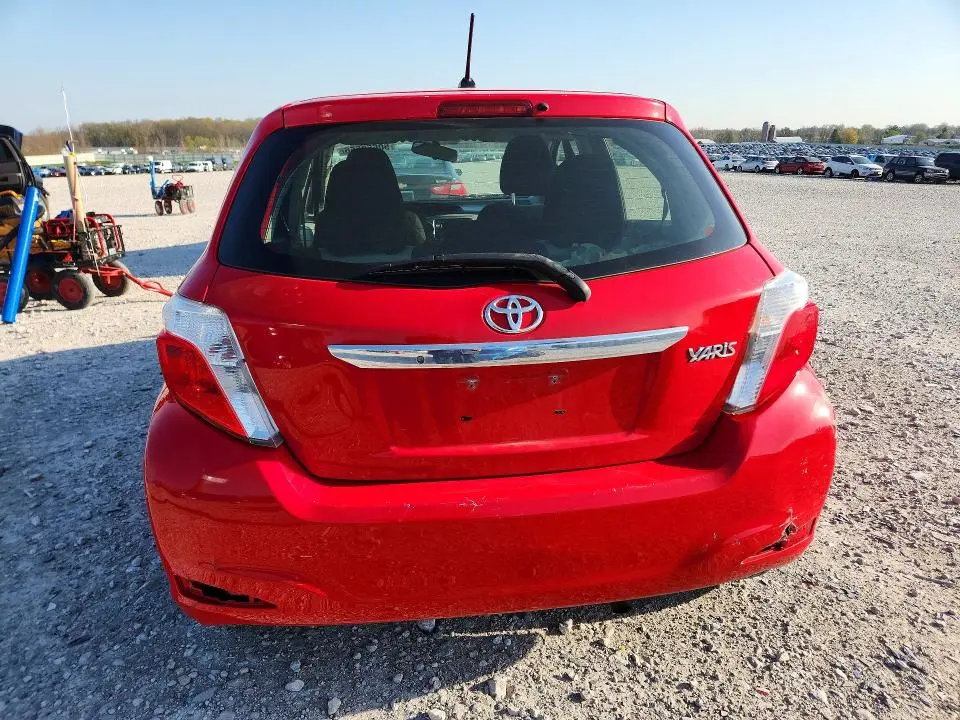 2012 TOYOTA YARIS 5-DOOR L  