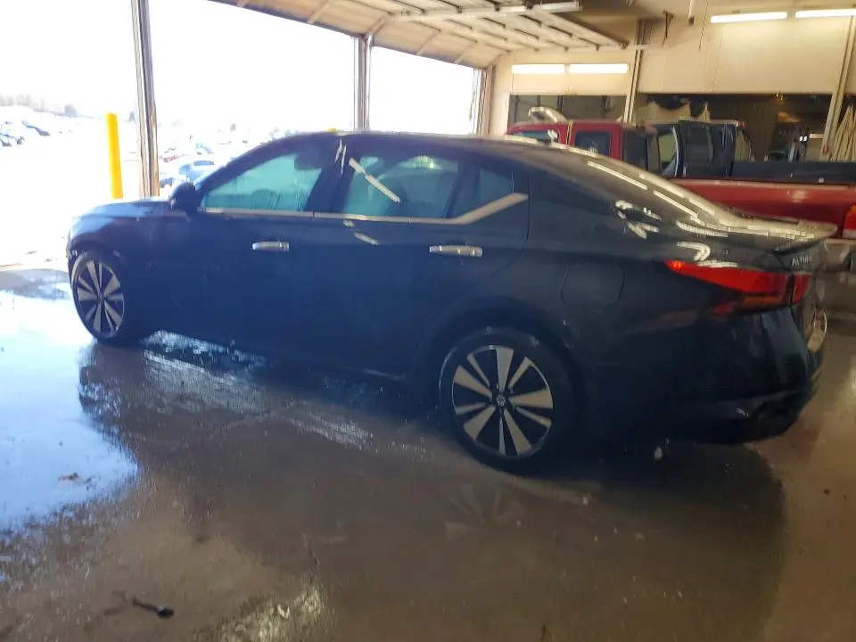 2019 NISSAN ALTIMA SL  