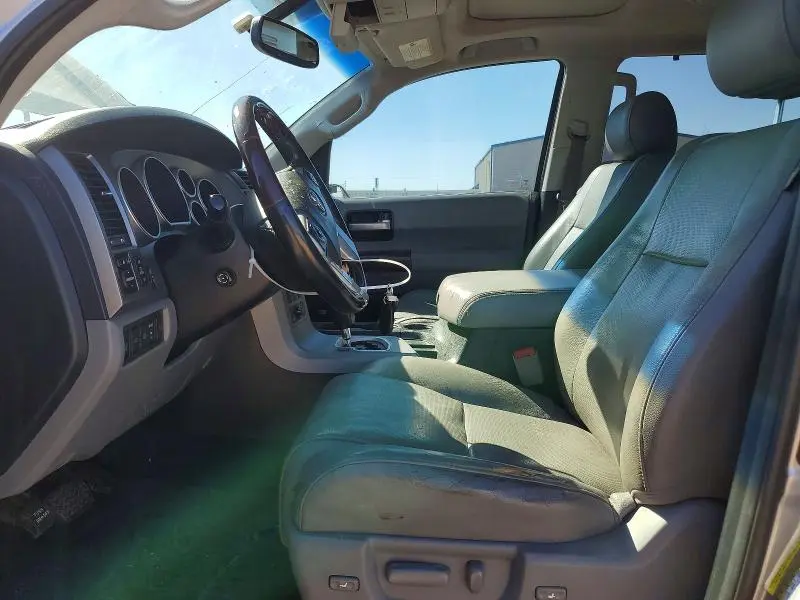 2014 TOYOTA SEQUOIA PLATINUM  