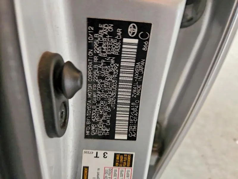 2013 TOYOTA PRIUS V FIVE  