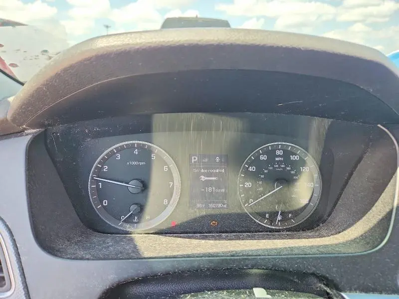 2017 HYUNDAI SONATA SE  