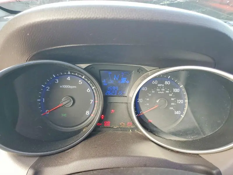 2011 HYUNDAI TUCSON GLS  