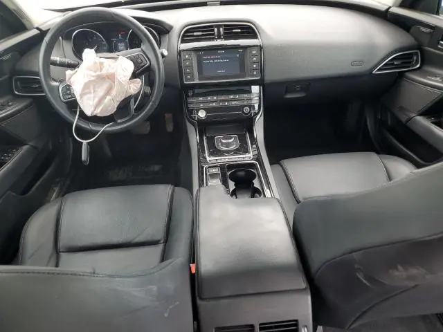 2018 JAGUAR XE PREMIUM  