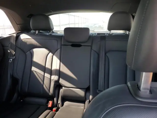 2019 AUDI Q8 PRESTIGE S-LINE  