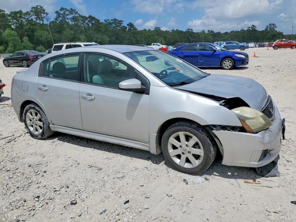 2011 NISSAN SENTRA 2.0  