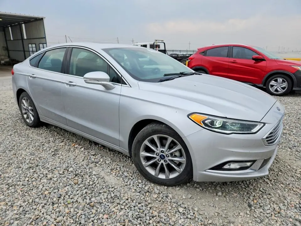 2018 FORD FUSION TITANIUM/PLATINUM  