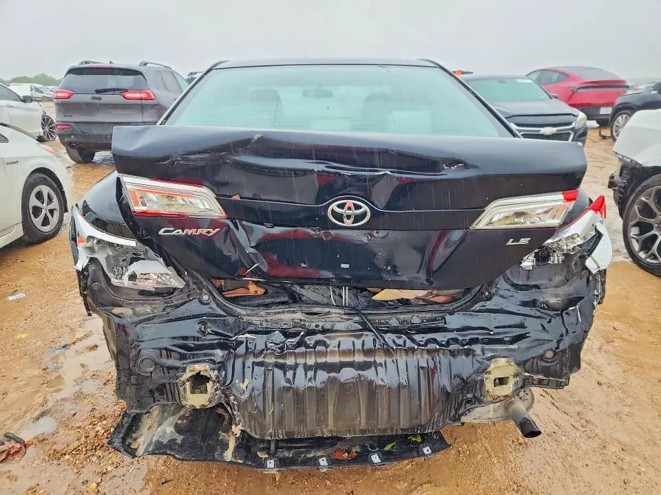 2012 TOYOTA CAMRY LE  