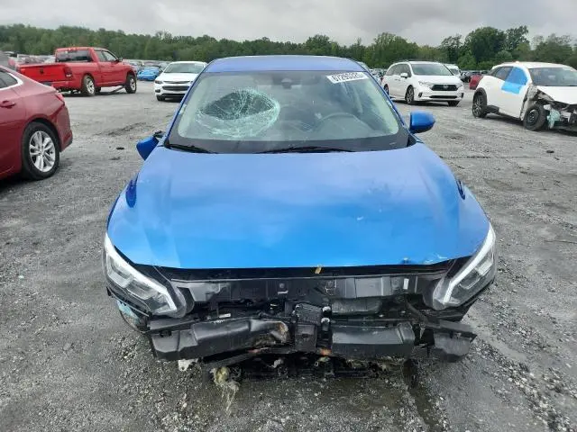 2022 NISSAN SENTRA SV  