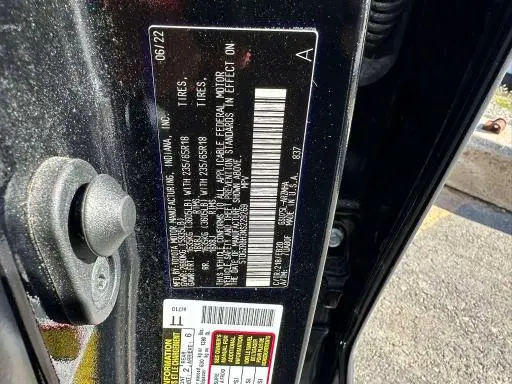 2022 TOYOTA HIGHLANDER XLE  