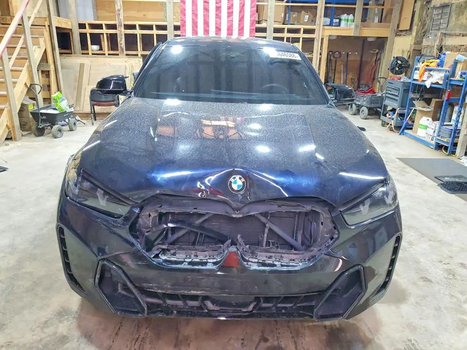 2026 BMW X6 M60I  