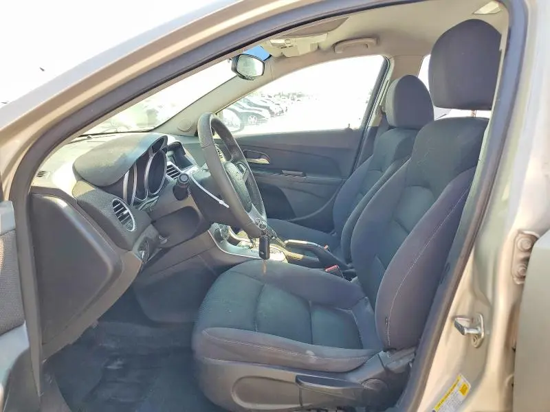 2013 CHEVROLET CRUZE LT  