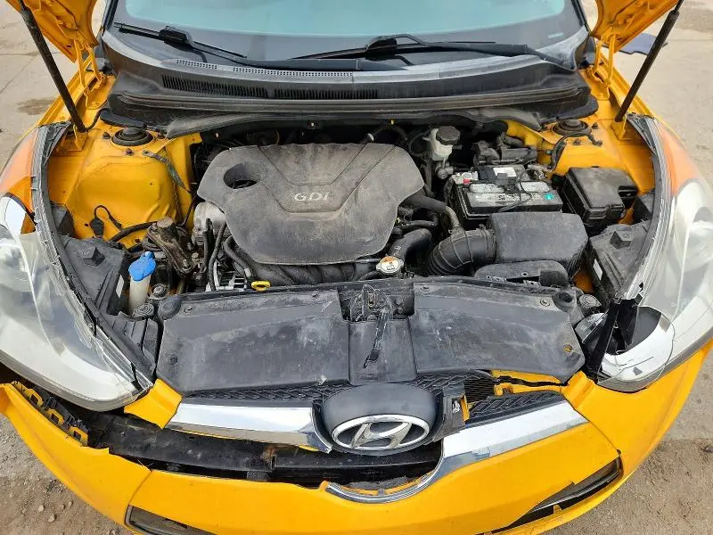 2013 HYUNDAI VELOSTER BASE  