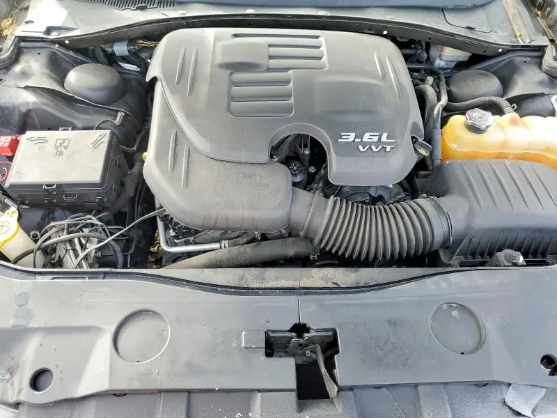 2014 DODGE CHARGER SE  