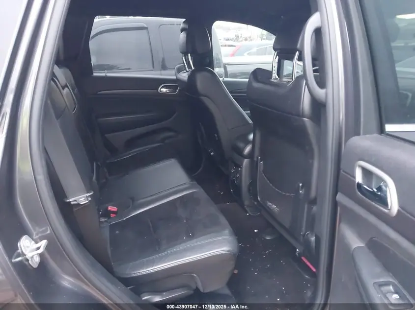 2018 JEEP GRAND CHEROKEE LAREDO E 4X2