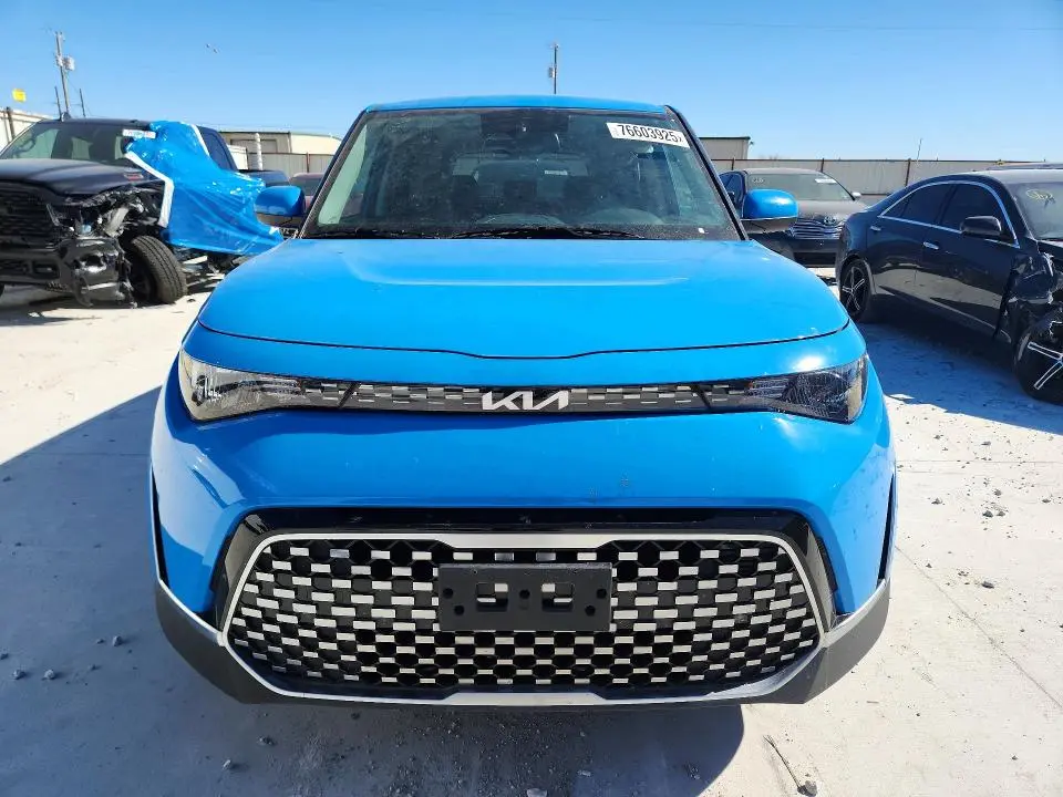 2025 KIA SOUL EX  