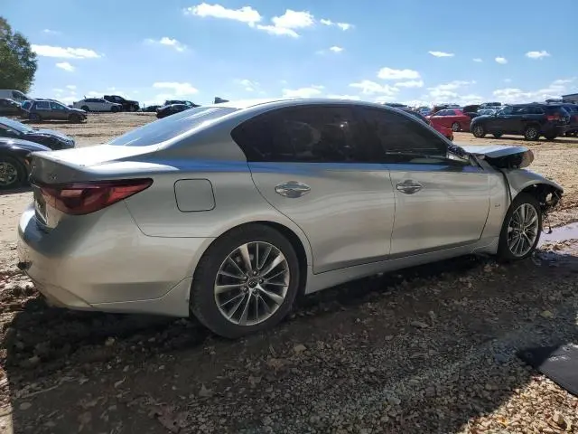 2018 INFINITI Q50 LUXE  