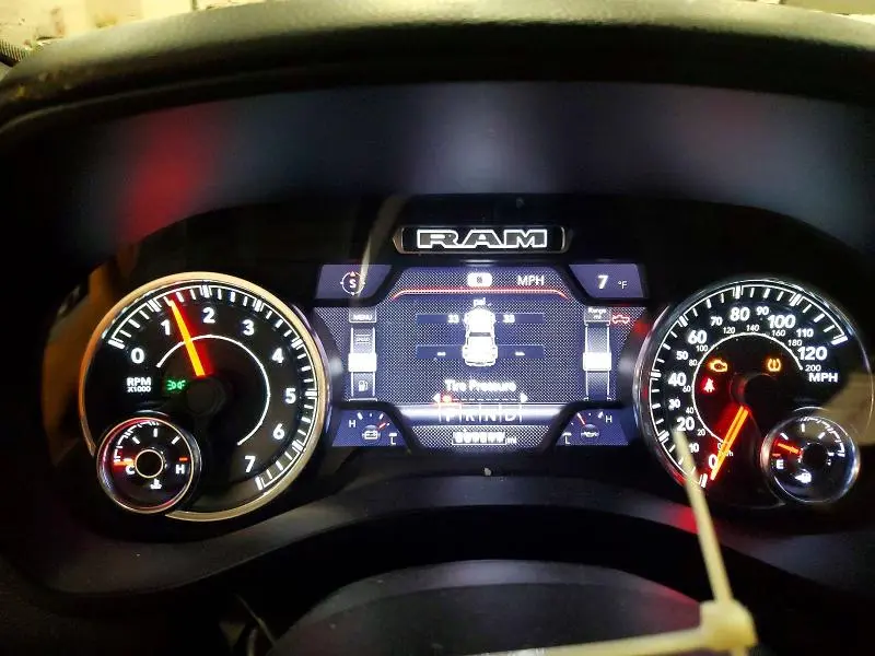 2022 RAM 1500 BIG HORN/LONE STAR  