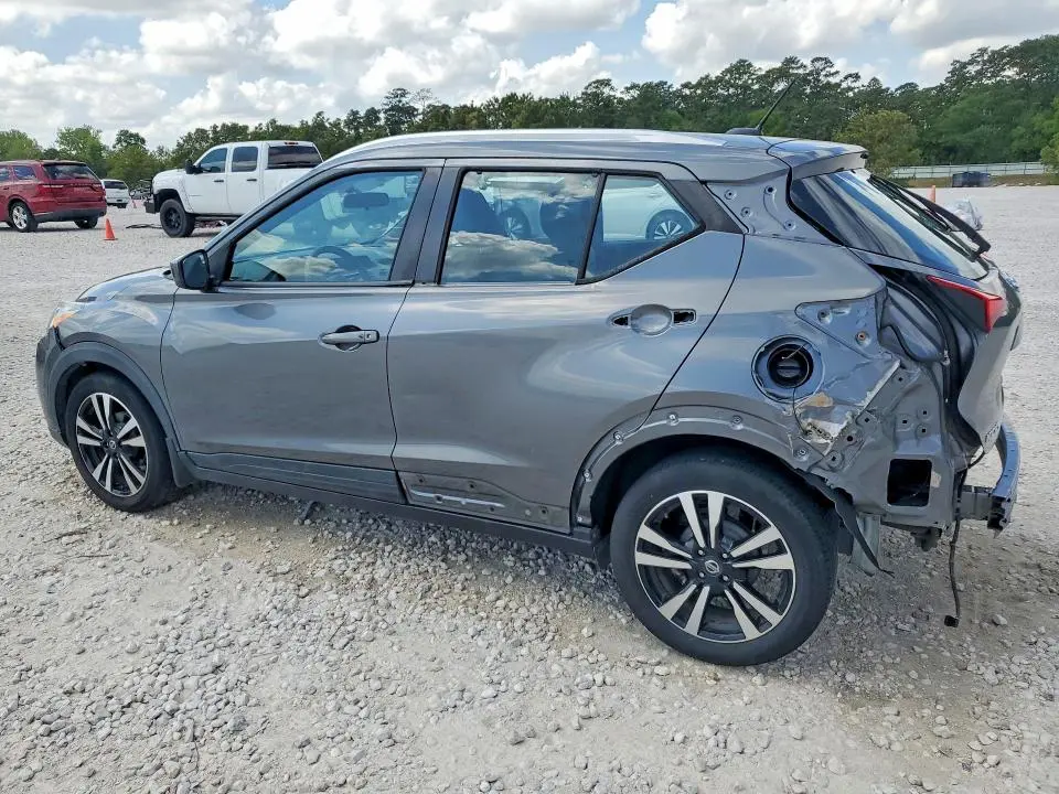2019 NISSAN KICKS SV  