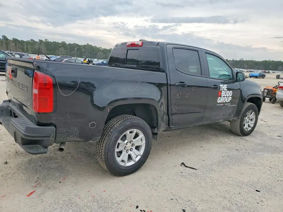 2022 CHEVROLET COLORADO LT  