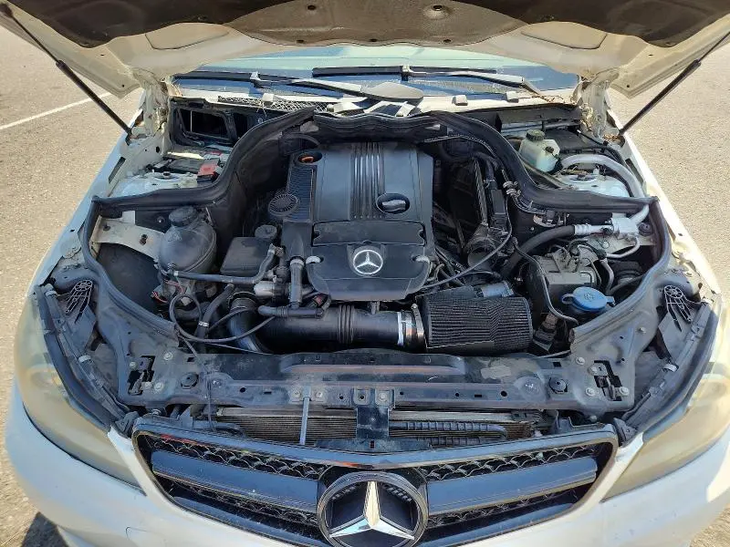 2012 MERCEDES-BENZ C 250  