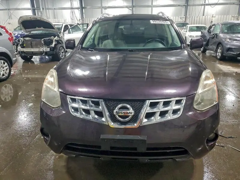 2013 NISSAN ROGUE S  