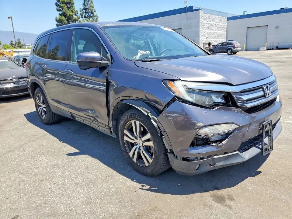 2017 HONDA PILOT EX  
