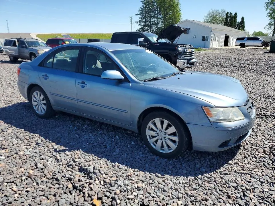 2010 HYUNDAI SONATA GLS  