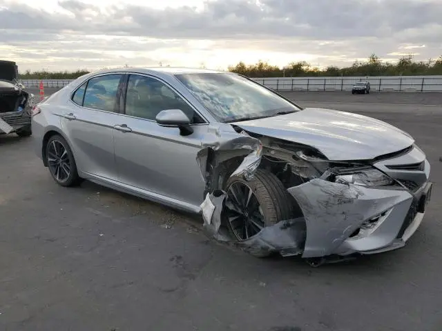 2018 TOYOTA CAMRY XSE  