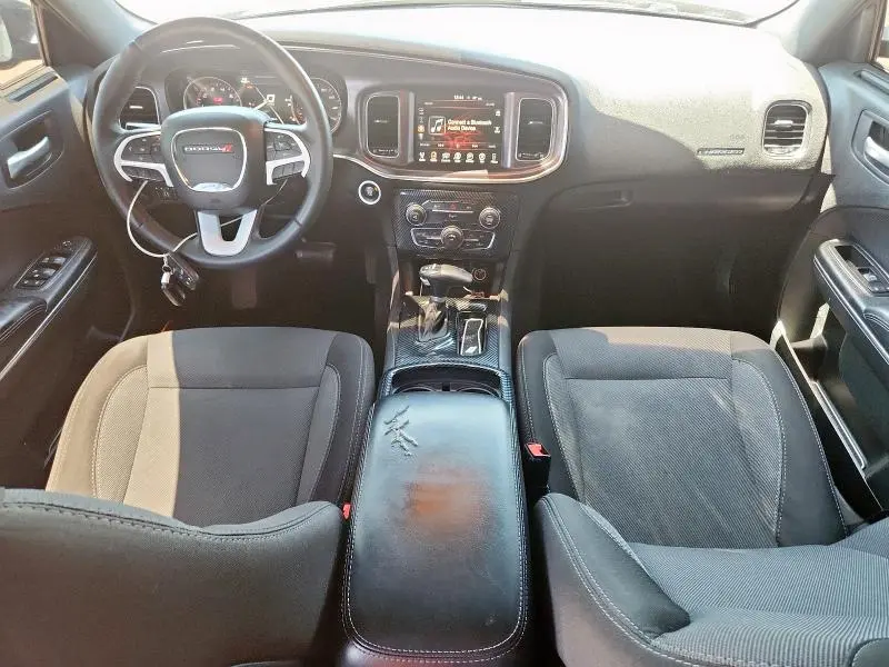 2016 DODGE CHARGER SE  